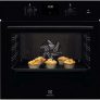Духовой шкаф Electrolux EOD3C70TK, черный